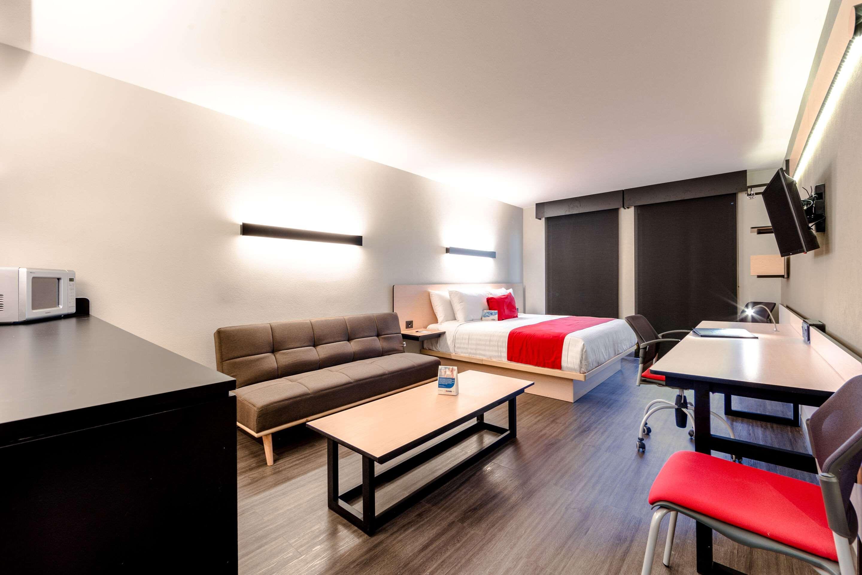 Comfort Inn Delicias Ngoại thất bức ảnh
