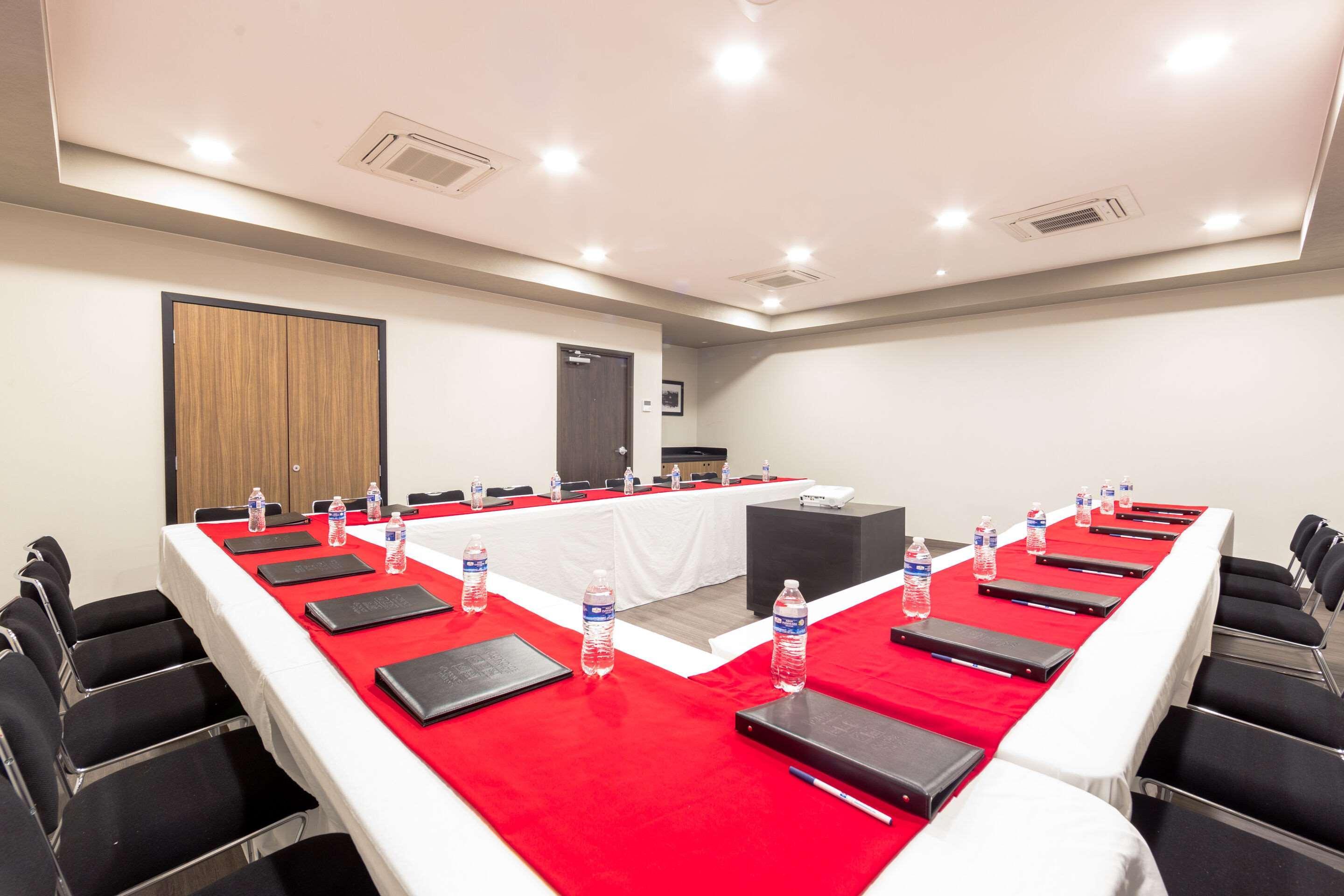 Comfort Inn Delicias Ngoại thất bức ảnh